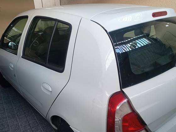 RENAULT CLIO 1.0 EXPRESSION 16V FLEX 4P MANUAL RENAULT CLIO 1.0 EXPRESSION 16V FLEX 4P MANUAL